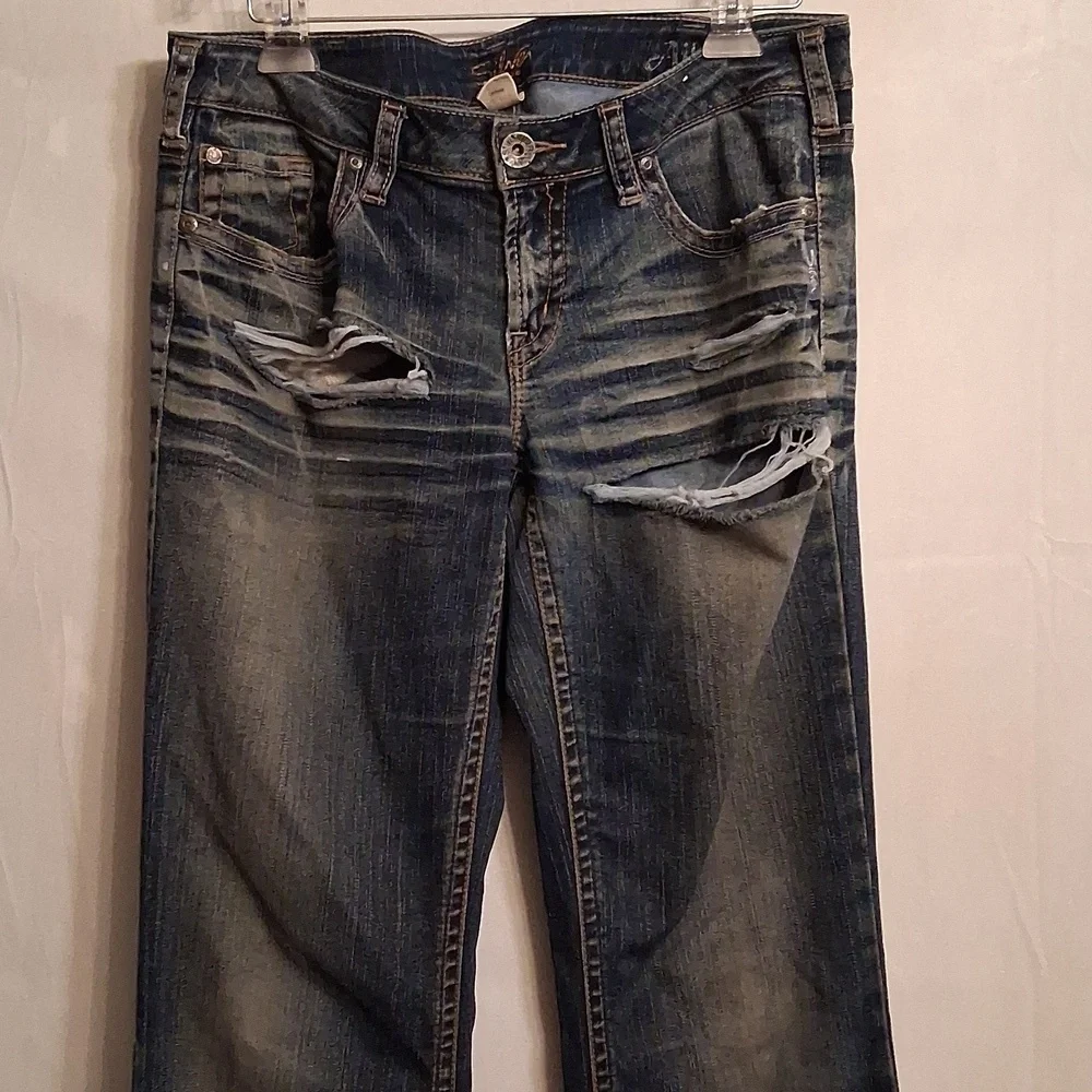 Silver Jeans Size 32/35 - Picture 3 of 13